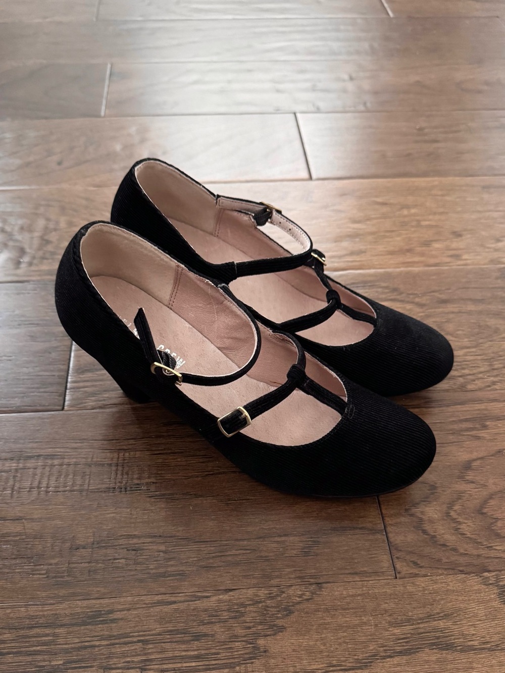 EUC Chelsea Crew T-Strap Mary Jane Heels Black Corduroy Size 7